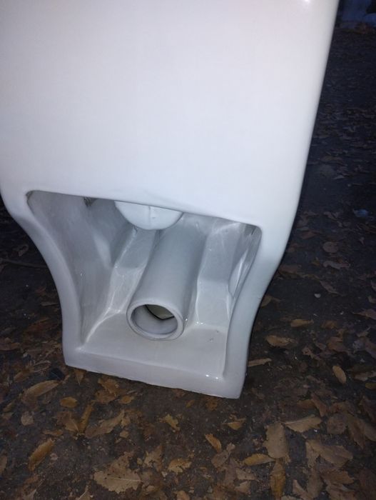 Унитаз моноблок с двойным сливом