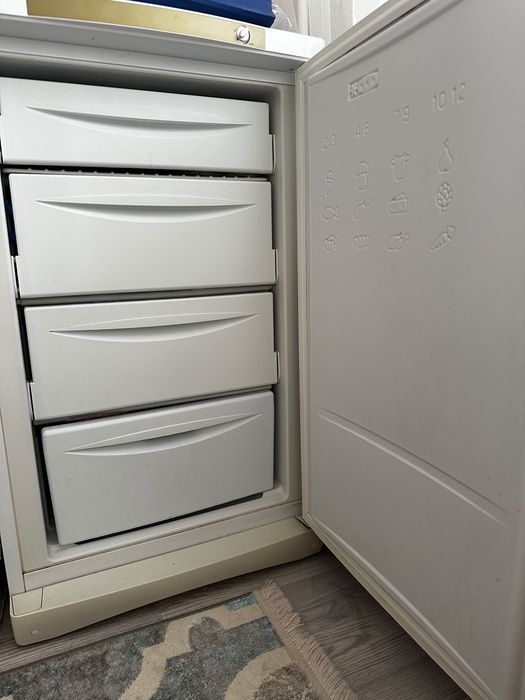 Продам морозильник! В отличном состоянии!