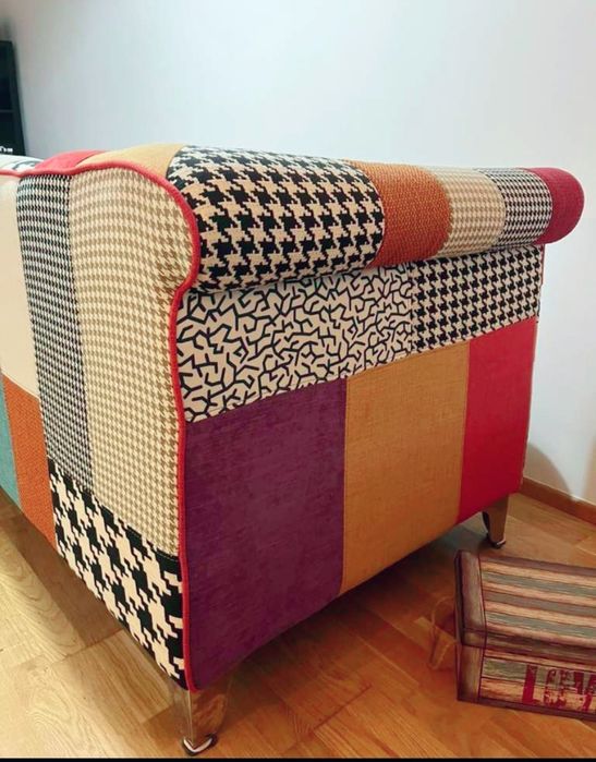 Canapea Chesterfield