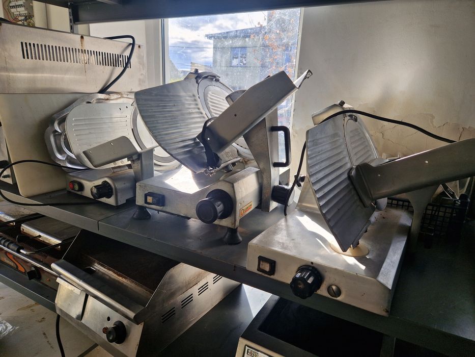 Robot legume razuit sau feliat, mozzarella, etc.