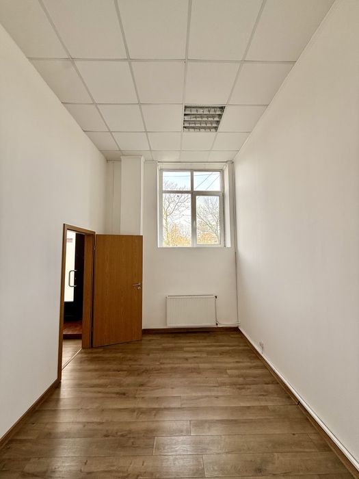 Proprietar inchiriez spatiu comercial central - Palatul Neptun