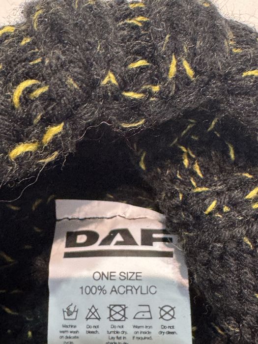 Мъжка зимна шапка DAF