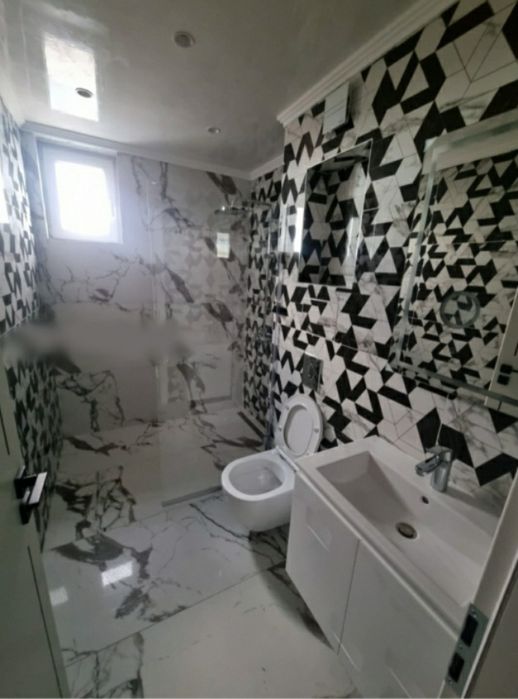 Дава се под наем Двустаен апартамент в София, Люлин 8 - 74 кв.м за 612 € - Снимка #3