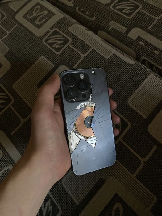 IPhone 14 про 256 ГБ Продаю