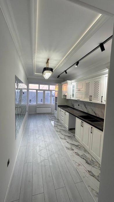 Новостройка квартира в центре, 155 м2