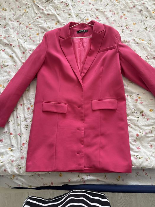 Продаю платье пиджак