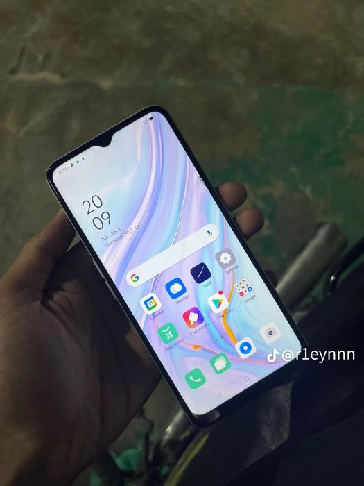 Айфон 14 про макс золотой