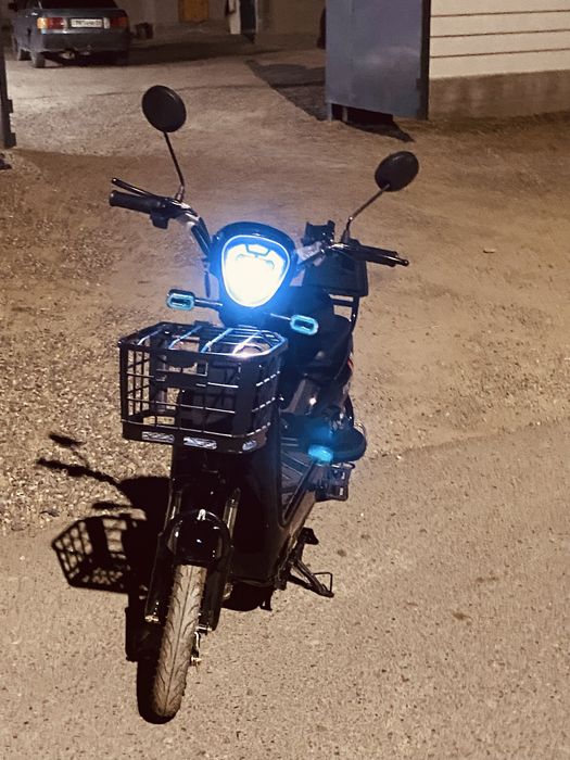 Скутер электрический