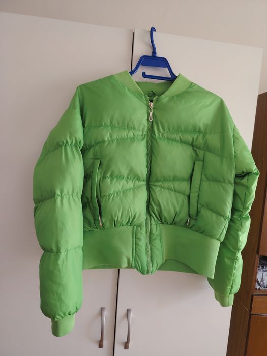 Дамско късо яке Radis