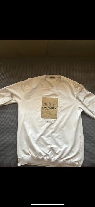 Burberry блуза.