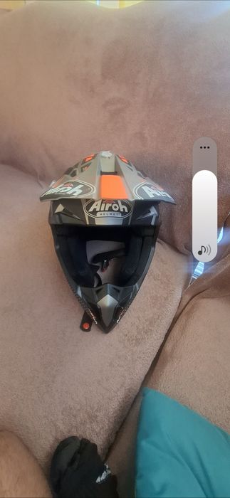 Детска каска Airoh