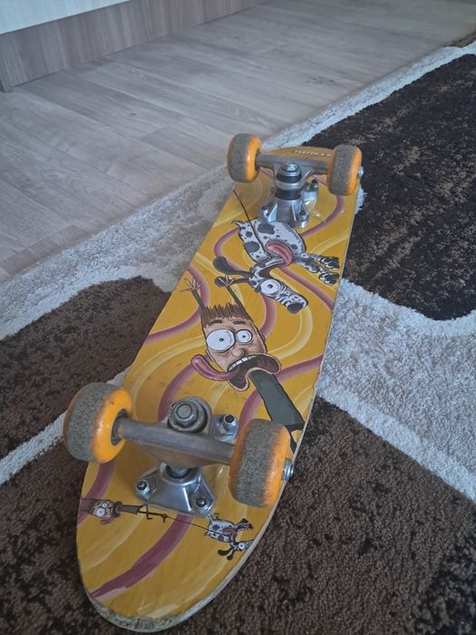 Продам скейтборт