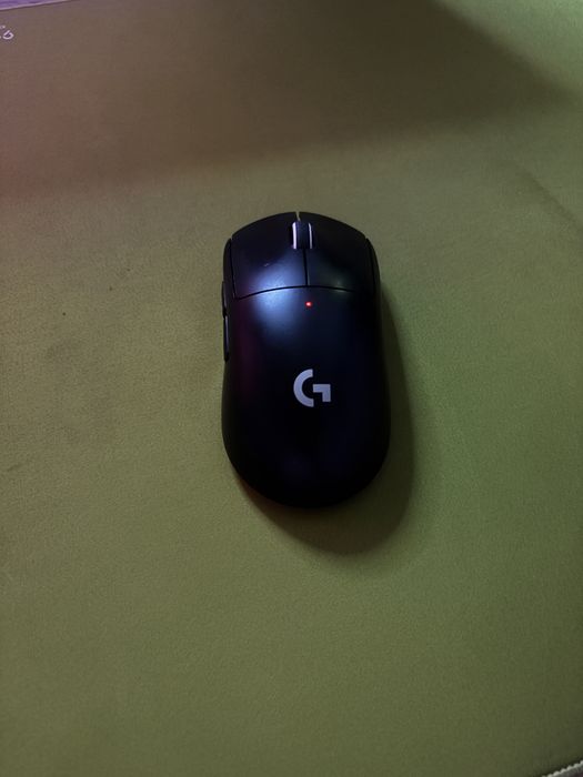 Мышь Logitech Pro X Superlight черный