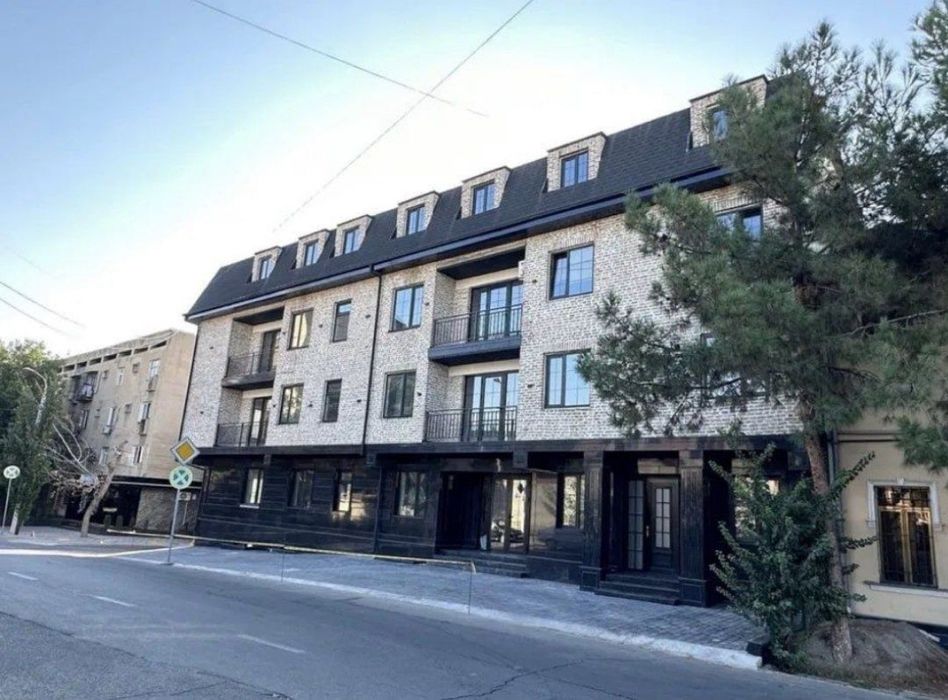 Аренда гостиница 26- комнатная Яккасарайский район 
Яккасарайский