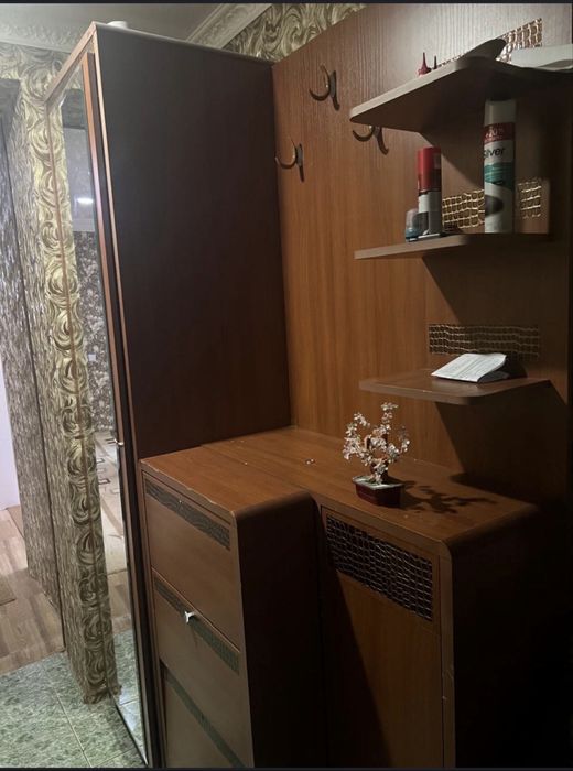 Продам шкафа цены разные