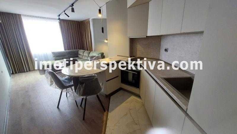 Продава се Тристаен апартамент в Пловдив, Център - 103 кв.м за 1602 €/кв.м - Снимка #2