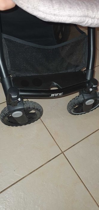 Количка Jane Kendo, намалена до края на месеца