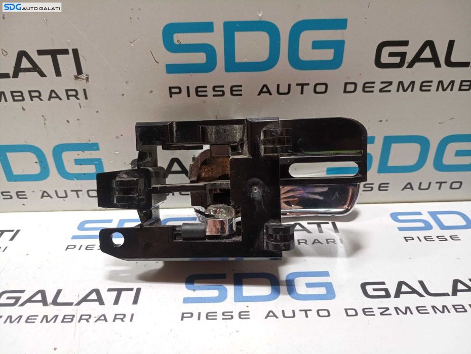 Maner Clapeta Interior Deschidere Usa Portiera Dreapta Spate Nissan Qashqai J10 2007 - 2013 Cod 80670JD0 80670-JD0 [M5428]