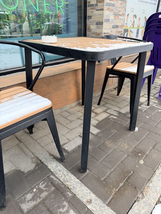 Стол, стулья на летник кафе/ ресторанов