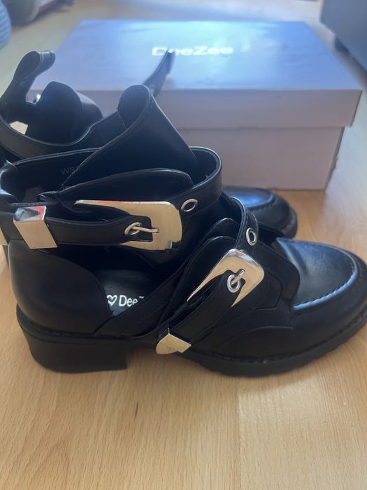 Кожени Боти  DeeZee