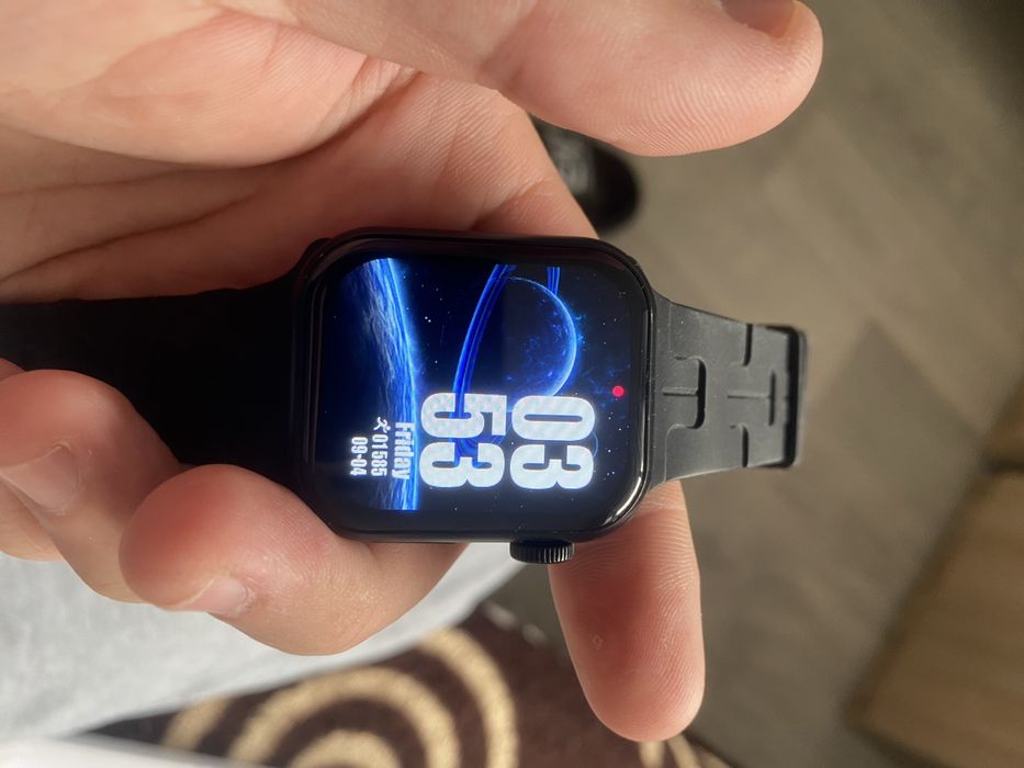 Apple watch  отличное состояние