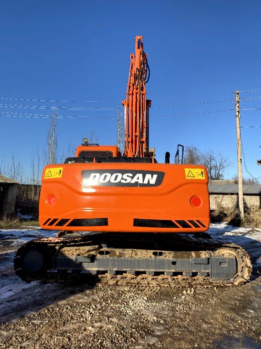 Услуги гусеничного экскаватора Volvo 220