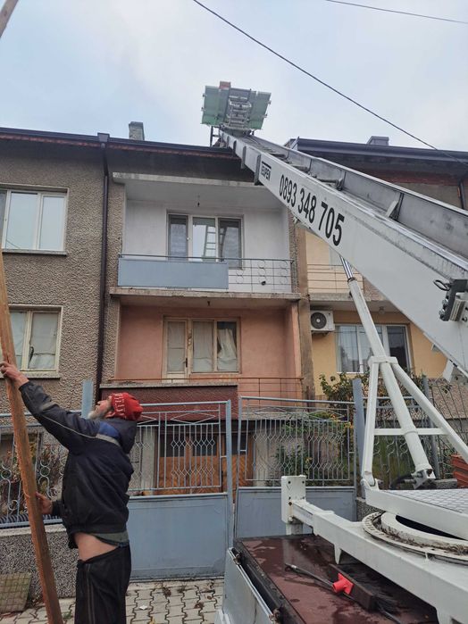Камион с кран услуги транспорт 24 м.