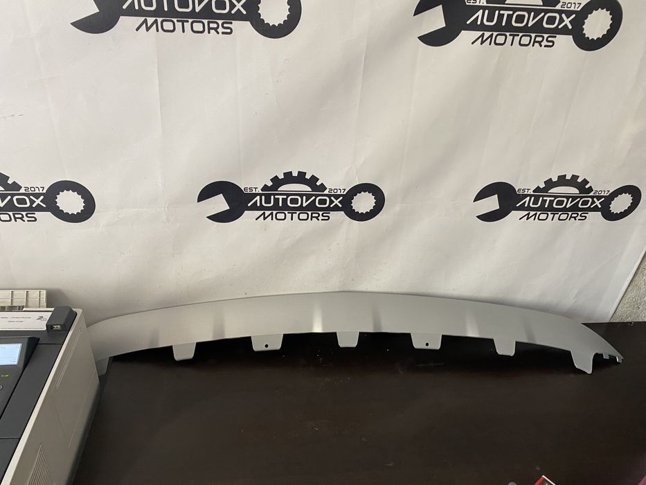 Spoiler bara fata Mercedes Benz GLA X156 Nou Original