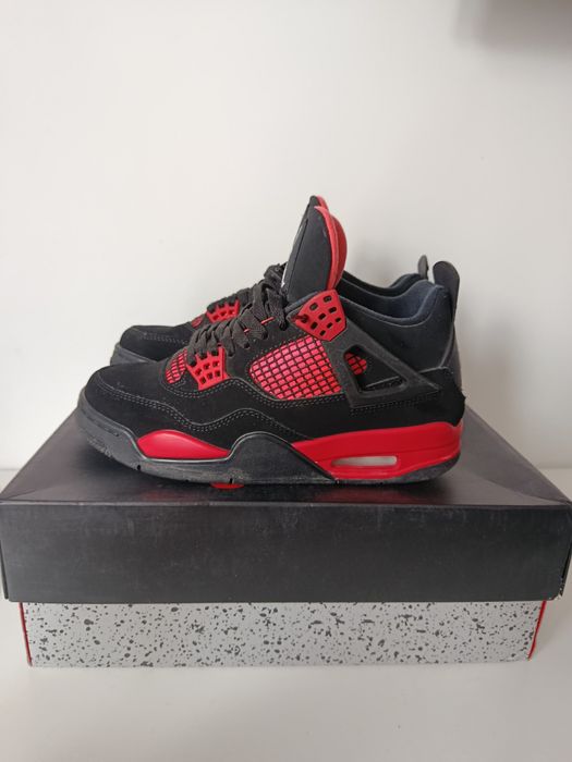 Jordan 4 Red thunder