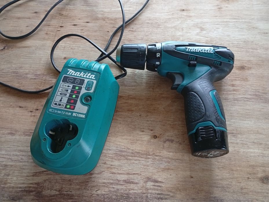 Filetată Makita 10,8 v