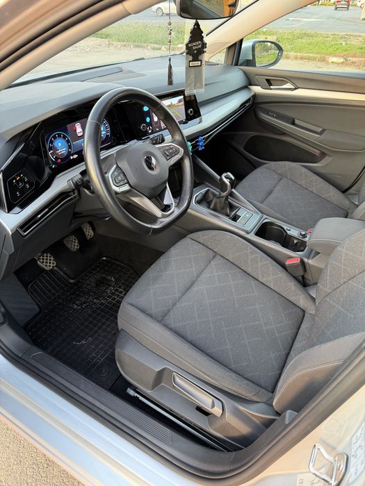 VOLKSWAGEN Golf 2022 — imagine 4