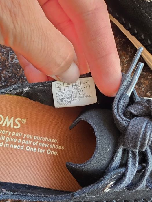 Teniși din piele naturala,  Toms, mărimea 36