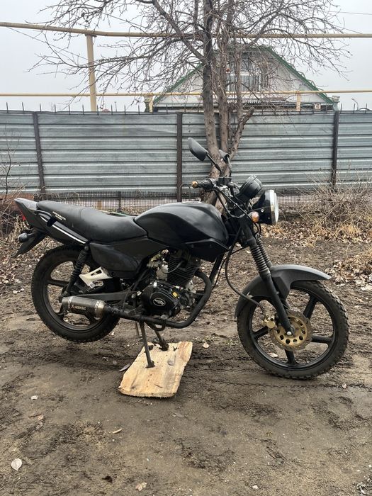 Продам мотоцикл TIGER 200