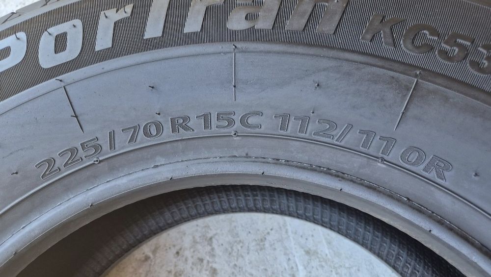 O bucată 225/70 R15C 112/110R Kumho PorTran KC53 vară