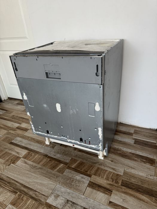 Mașină de spălat vase încorporabilă Whirlpool WIO 3T133 DEL – Pentru piese