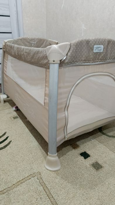 Манеж детский бежевый