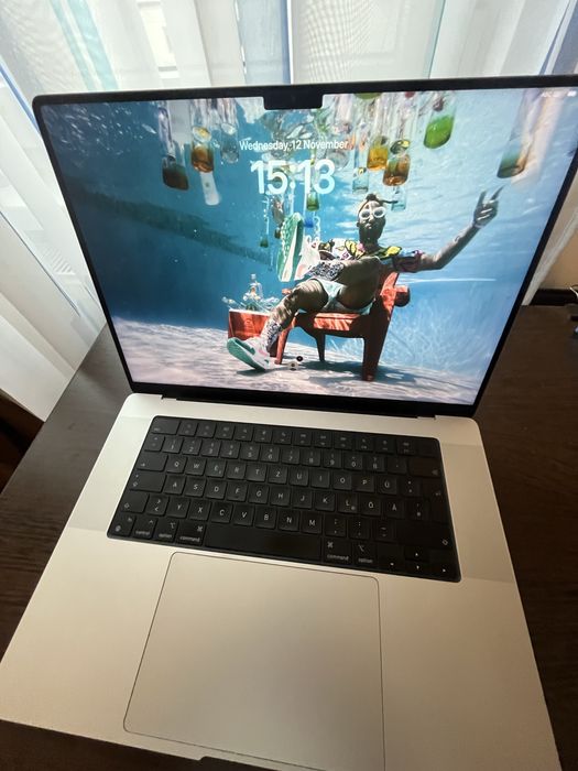 Macbook Pro 16 M1 Pro 16gb 1Tb