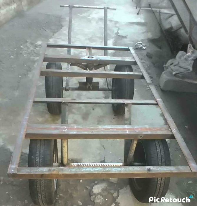 Четырехколёсная тележка