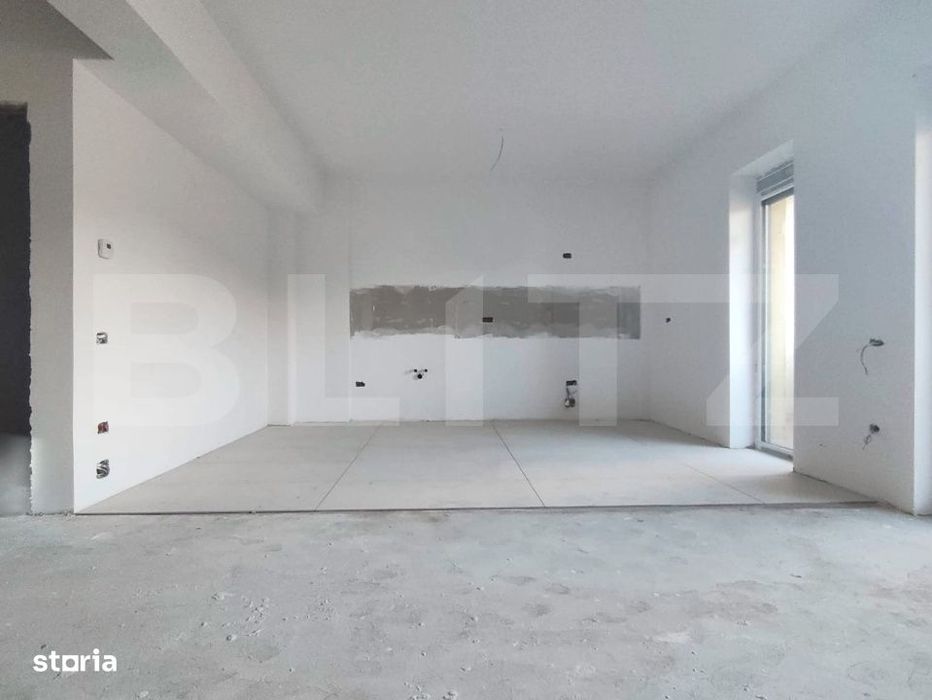 Apartament cu 3 camere ultracentral cu vedere la Crisul Repede
