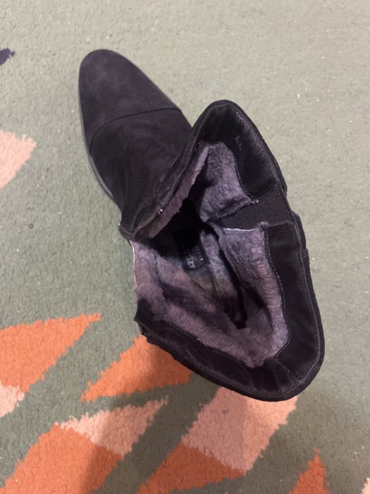 Продам мужские зимние ботинки