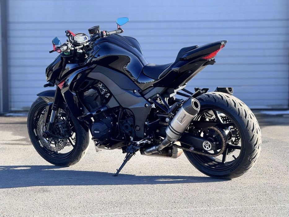 Kawasaki Z1000 – 2016 – Stare IMPECABILĂ - Ca noua!