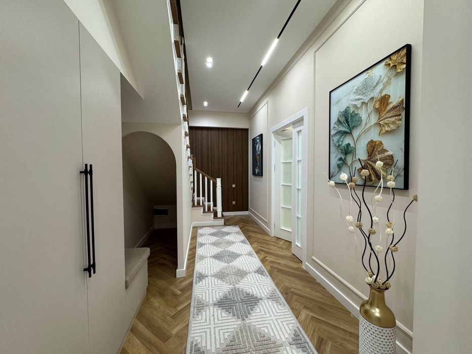 В ЖК Real house Yulduz продаётся квартира дуплекс 4 комнаты 140м²