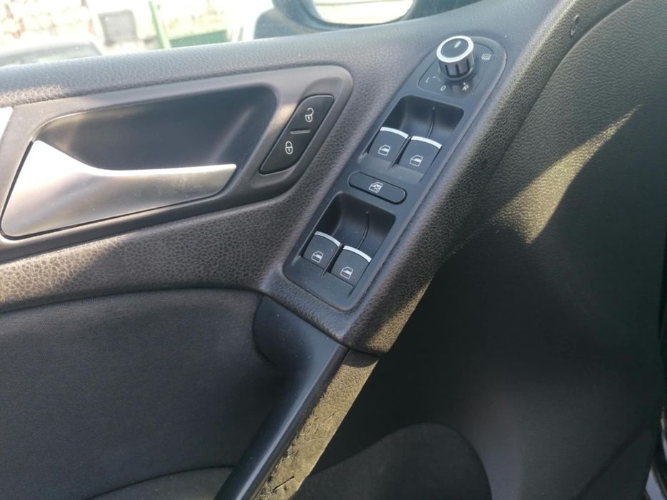 VW Golf  6 1.6 TDI на части