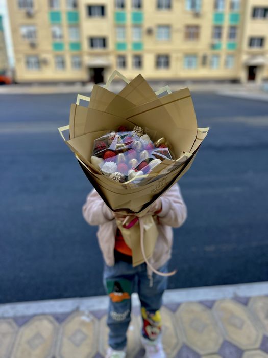 Букет из клубники в шоколаде