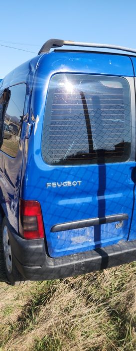 Здвеите колеги продавам пежо партнер 1.9 чис дизел здрав мотор перфект