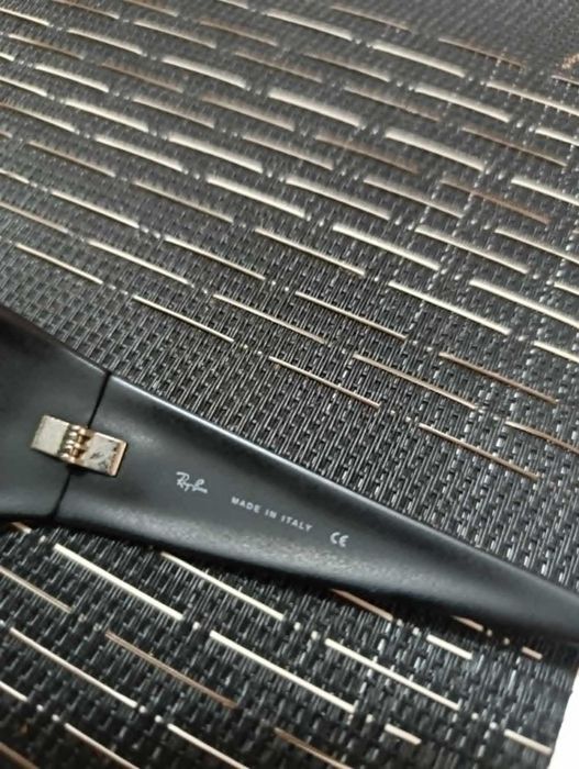 Оригинални мъжки очила Ray-Ban RB 4057