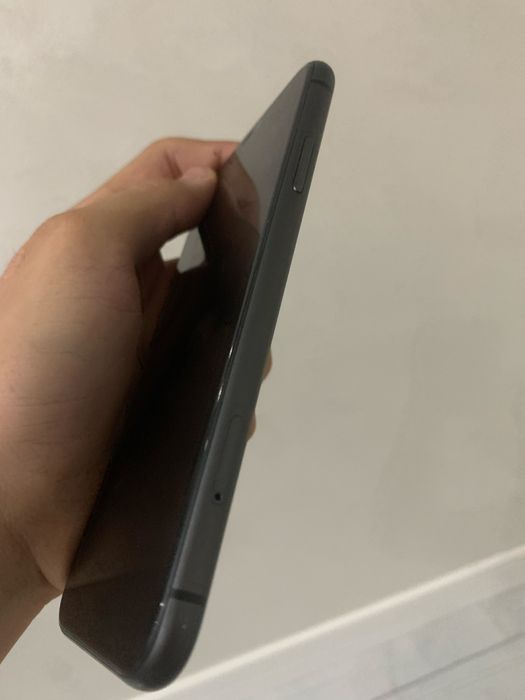 Iphone 11 в отличном состоянии