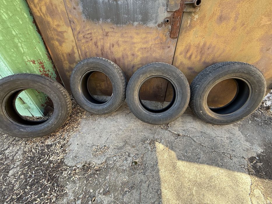 Продам комплект летней резины