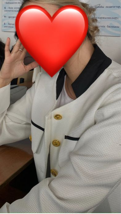 Продам все вещи по 3-4 к