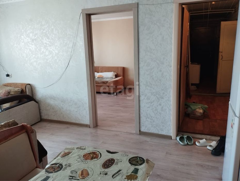 Продам 2-х комн в общежитии